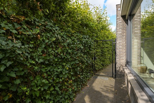 Medium property photo - Abdis Johannastraat 28, 2544 NE Den Haag
